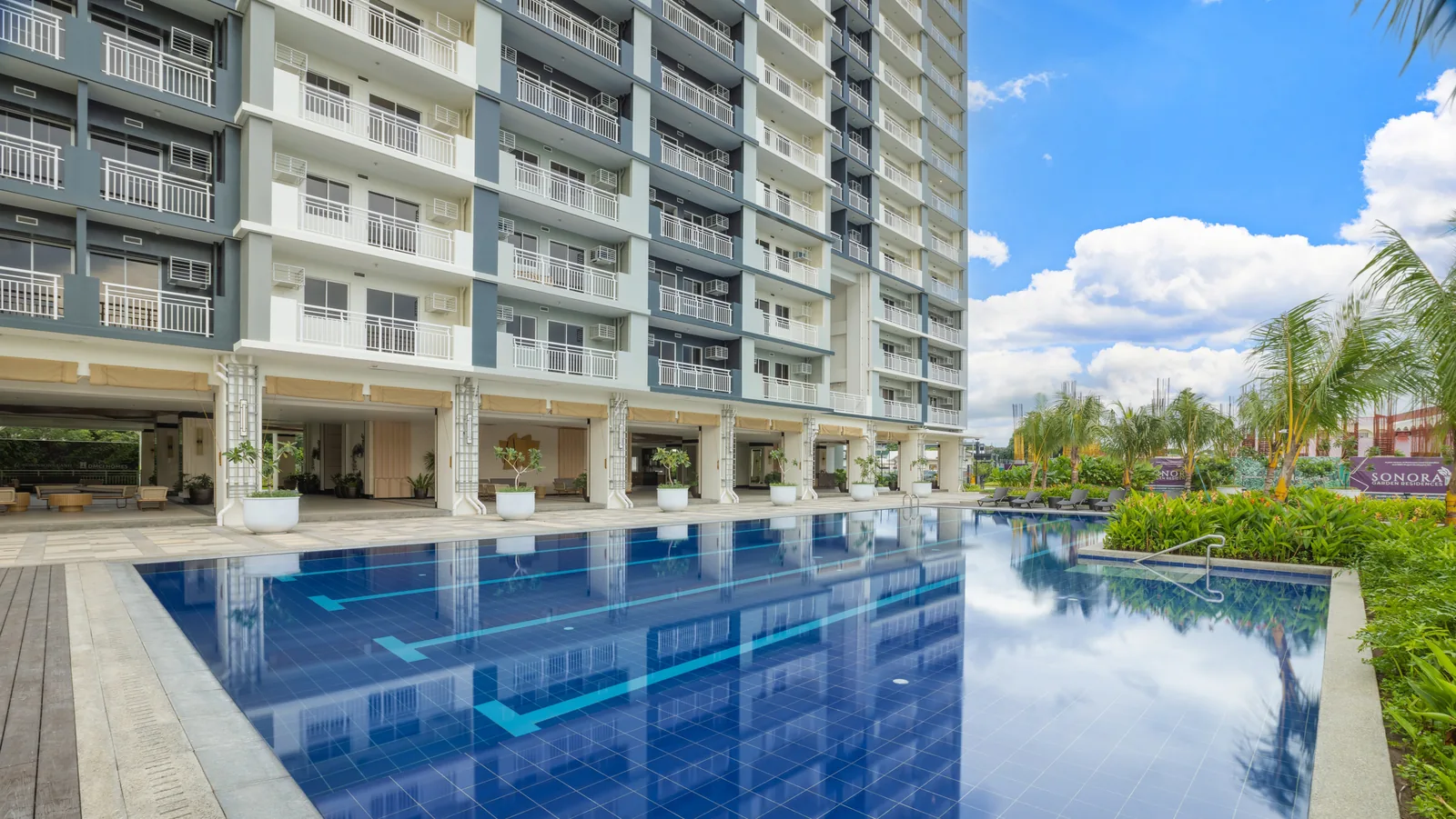 Kiddie pool at Sonora Garden Residences